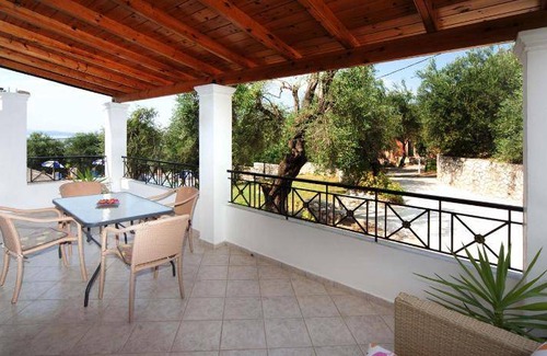Barbati Apartment | 70 m² Serviced apartment ∙ 2 bedrooms ∙ 6 guests