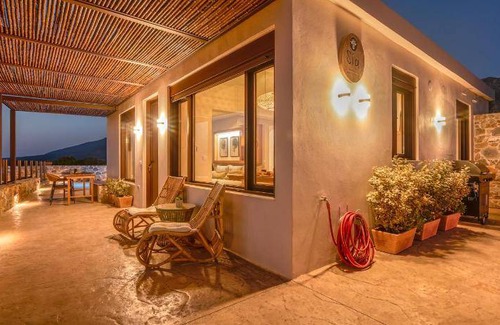 Ayios Pandeleimon Villa | 75 m² Villa ∙ 2 bedrooms ∙ 4 guests