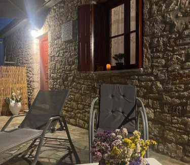 Messini Ski Chalet | 75 m² Chalet ∙ 1 bedroom ∙ 4 guests