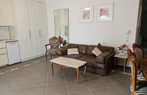 Lagonissi Apartment | 80 m² Apartment ∙ 1 bedroom ∙ 2 guests