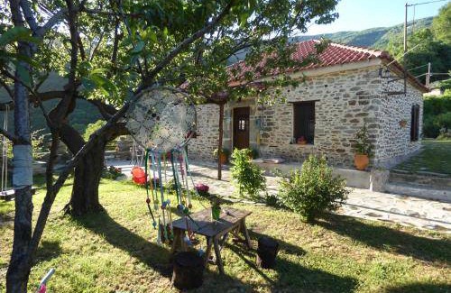 Volos House | 80 m² House ∙ 2 bedrooms ∙ 6 guests