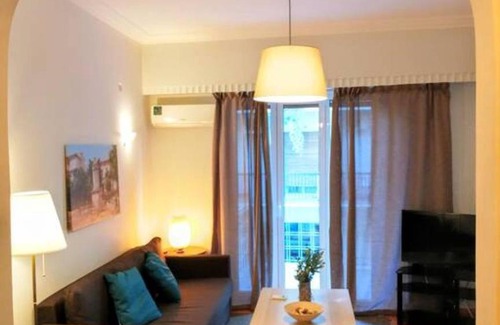 Anafiotika Apartment | 82 m² Apartment ∙ 2 bedrooms ∙ 9 guests