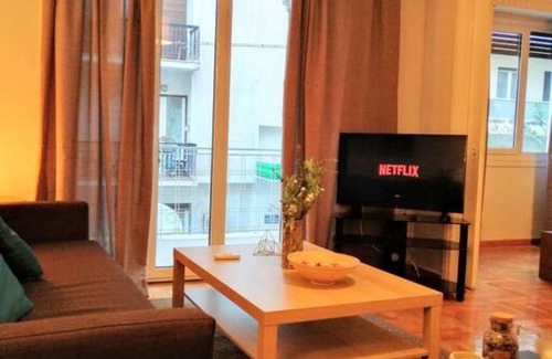Anafiotika Apartment | 82 m² Apartment ∙ 2 bedrooms ∙ 9 guests
