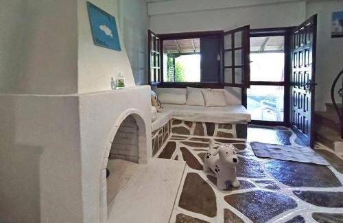 Pallini House | 85 m² House ∙ 2 bedrooms ∙ 6 guests
