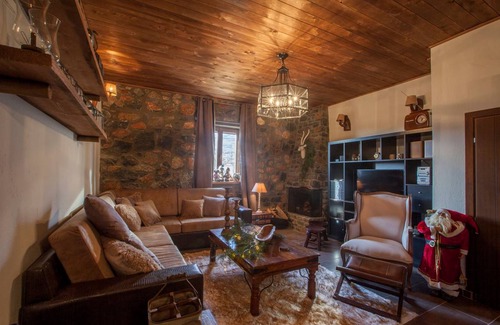 Aghios Athanasios House | 88 m² House ∙ 2 bedrooms ∙ 6 guests