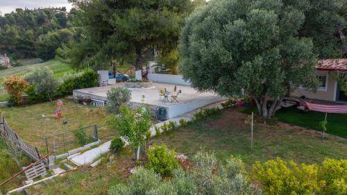 Oropos House | 90 m² House ∙ 2 bedrooms ∙ 6 guests