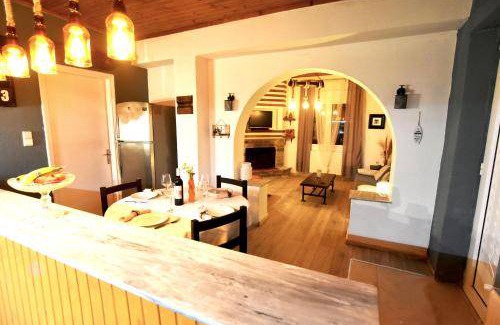 Agrilia House | 93 m² House ∙ 3 bedrooms ∙ 8 guests