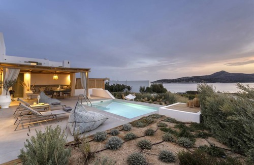 Antiparos Villa | 94 m² Villa ∙ 2 bedrooms ∙ 6 guests