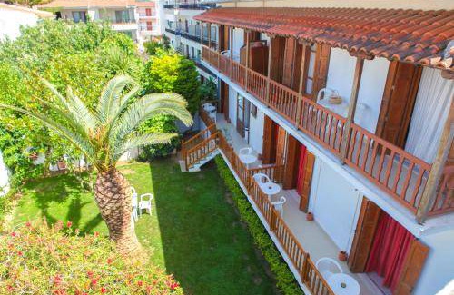 Skiathos Town Apartment | 95 m² Serviced apartment ∙ 3 bedrooms ∙ 9 guests