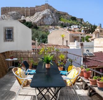 Plaka Apartment | Acropolis Crib Spot