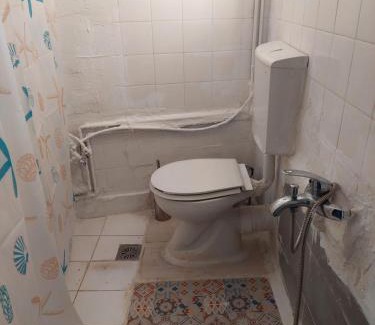 Thissio Apartment | Acropolis VIEW share apartment 1 minute from thissio metro stop