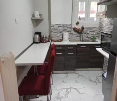 Kinosargous Apartment | Acropolis within 10min. walk!