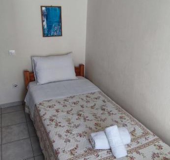 Olymbiaki Akti Apartment | Alexander