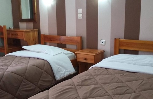 Omonia Hotel | Alma Hotel