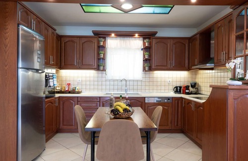 Stavromenos Villa | Amarlia Villa