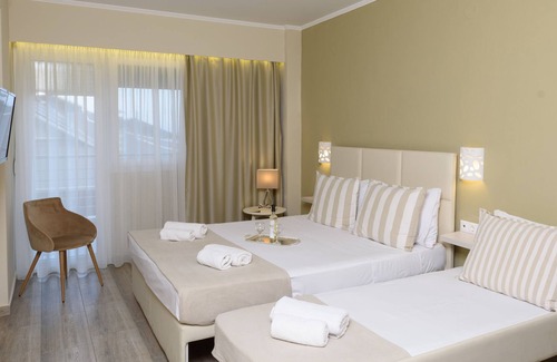 Olymbiaki Akti Hotel | Ammos Beach Seaside Luxury Suites