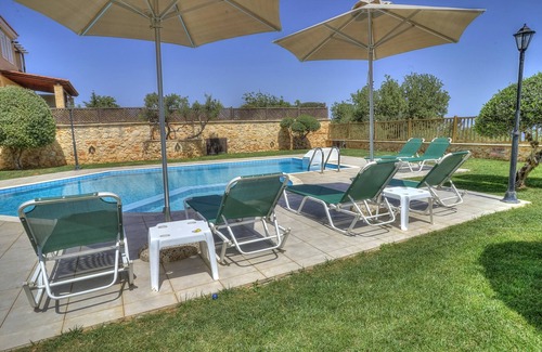 Gerani Villa | ANEMONI (3 bedroom villa with private pool)