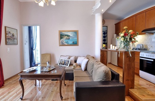 Old Town Apartment | Anesis Apartment Corfu