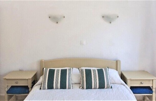 Gerani Apartment | Apartment only steps from the beach