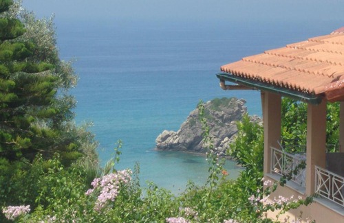 Sinarades Apartment | Apartments Tonia - Pelekas Beach, Corfu