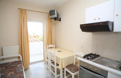 Lygia Apartment | Aris Villas