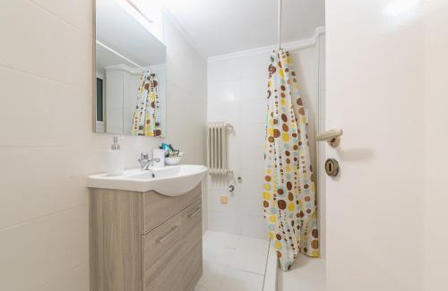 Ampelokipoi Apartment | Athens Boutique Apartment by Cloudkeys