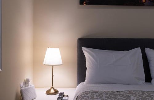 Plaka Apartment | Athens Luxury House