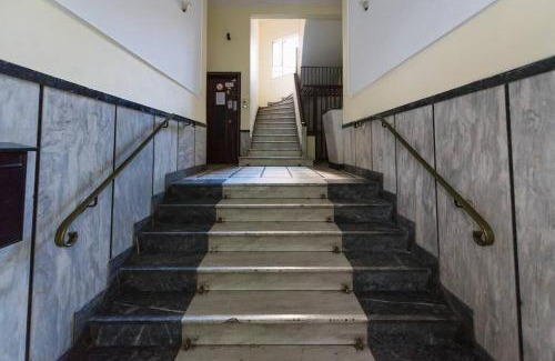 Omonia Apartment | Athens Studio