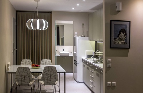 Monastiraki Apartment | Athens Suites