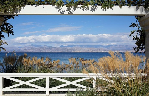 Kassiopi Villa | Avlaki Beach House - Four Bedroom Villa, Sleeps 8