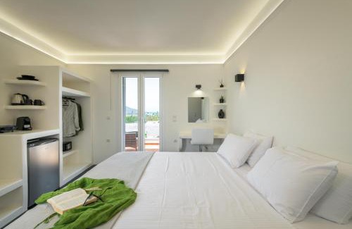 Zefiria House | Avra Milos