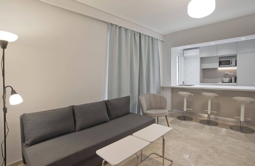 Alimos Apartment | Belle Helene Luxury, Fully Reno, Athenian Riviera