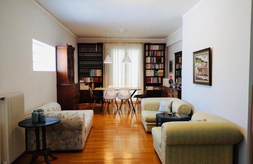 Aria Apartment | Books & Blossoms - Apartment in Nafplio