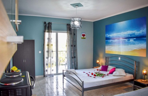Laganas Apartment | Brunswick Pool & touch Tennis Apartments