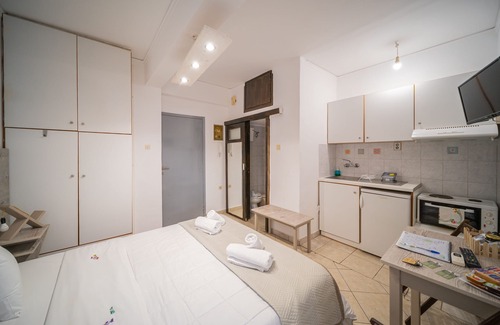 Heraklion Apartment | CITY CENTER STUDIOS H3