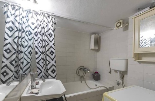 Exarhia Apartment | Cozy apartment in Exarcia district