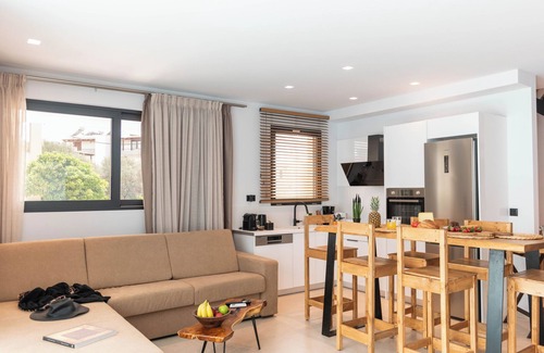 Kalathas Apartment | D Palm Premium Living
