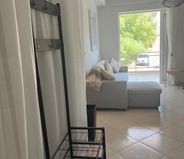 Tolo Apartment | Daisy's One-bedroom apartment