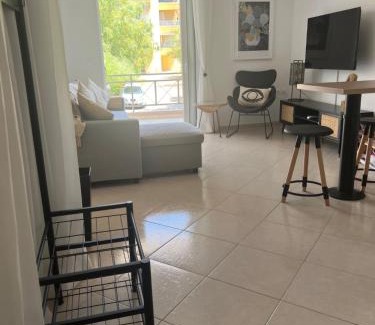 Tolo Apartment | Daisy's One-bedroom apartment