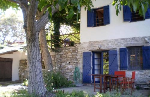 South Pelion House | DE KIRIKO
