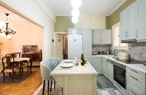 Corfu Town Apartment | DECO AGGELI SUITE IN CORFU TOWN HISTORICAL CENTER