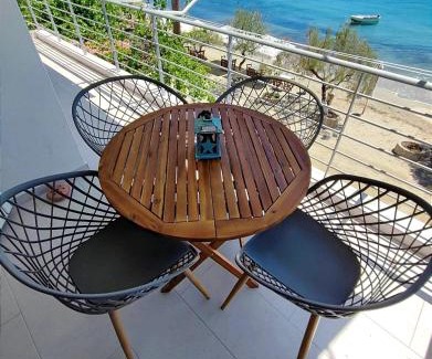 Agii Apostoli Apartment | Deep blue