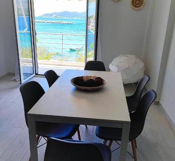 Agii Apostoli Apartment | Deep blue