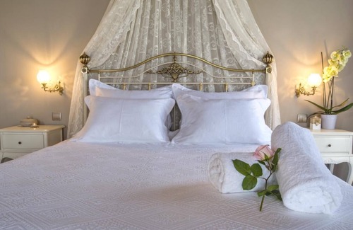 Mpogdanatika House | Delightful traditional stone house, brand new, very spacious