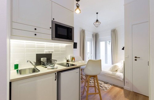 Kinosargous Apartment | Dinostratus House, Studio 1&5