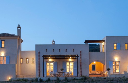 Kapsalion House | Family-friendly house for serenity near the beach