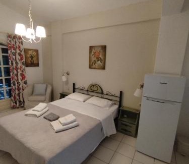 Sivota Apartment | Fofos Rooms