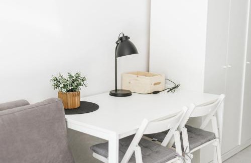 Ampelokipoi Apartment | Grounded Athens Retreat
