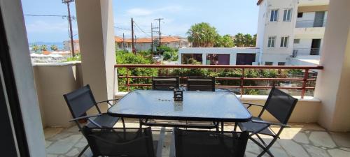 Haniotis House | Hanioti Home