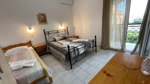 Ag. Georgios Apartment | HARRY'S STUDIOS